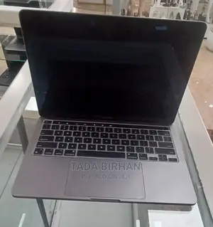 New Laptop Apple MacBook Pro 2021 M1 8GB Apple M1 Pro SSD 256GB