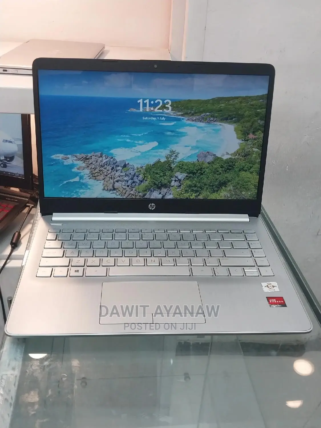 New Laptop 4GB Intel Core 2 Duo SSD 128GB