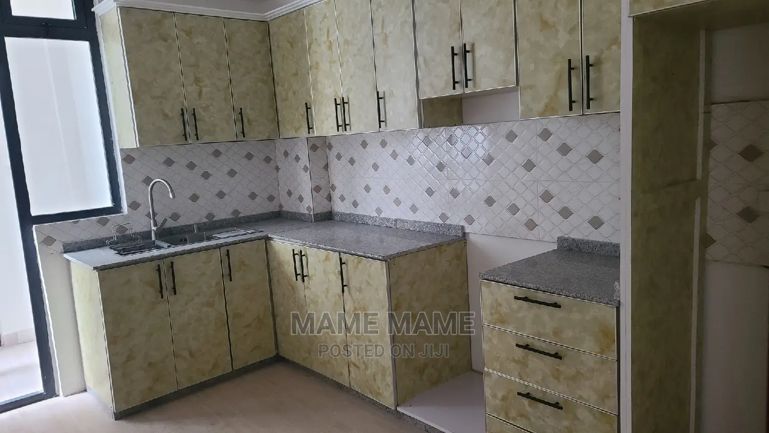 3bdrm Apartment in Addis Abeba, Bole for rent