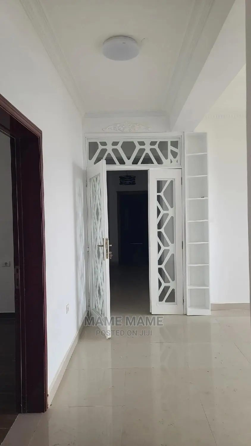 3bdrm Apartment in Addis Abeba, Bole for rent