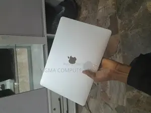 New Laptop Apple MacBook Air 2020 M1 8GB Apple M1 SSD 256GB