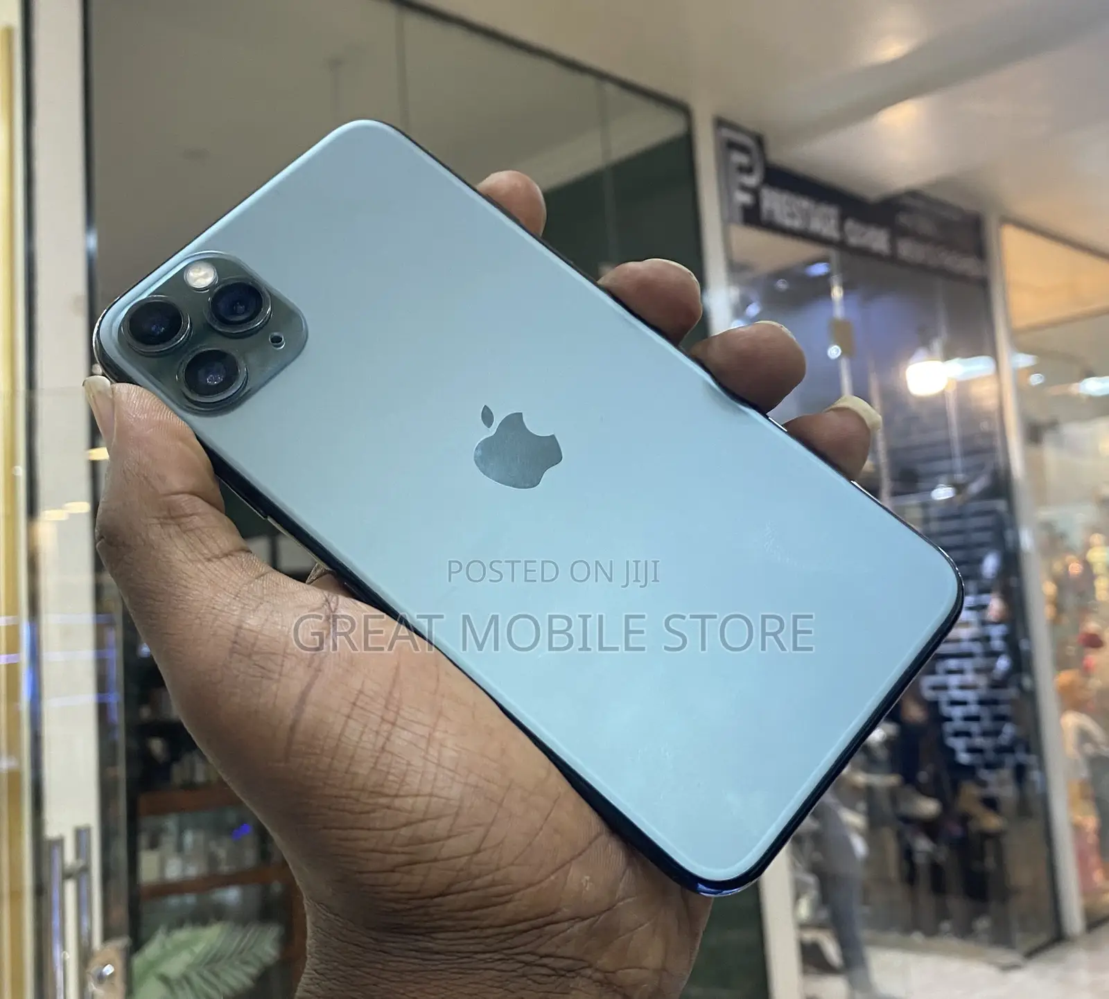 Apple iPhone 11 Pro Max 64 GB Green