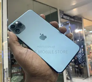 Apple iPhone 11 Pro Max 64 GB Green