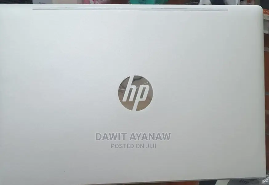 New Laptop 8GB Intel Core I5 SSD 512GB