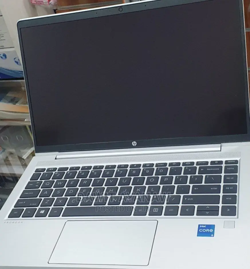 New Laptop 8GB Intel Core I5 SSD 512GB