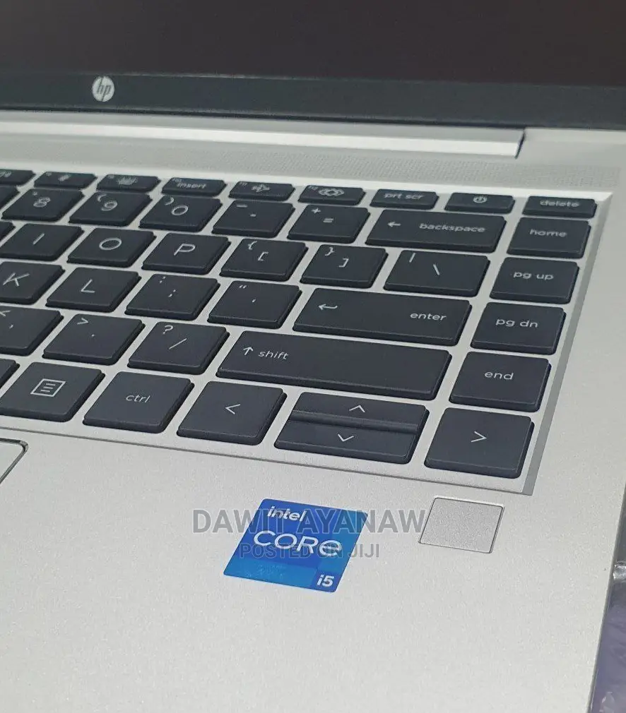 New Laptop 8GB Intel Core I5 SSD 512GB