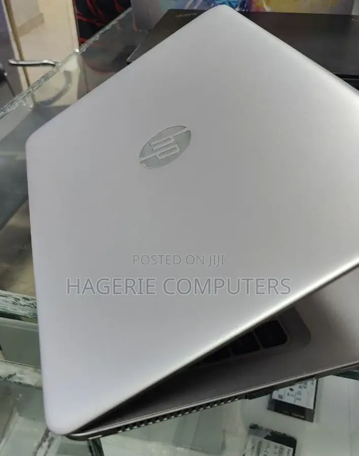 New Laptop HP Envy Ultrabook 4 8GB AMD A8 HDD 1T