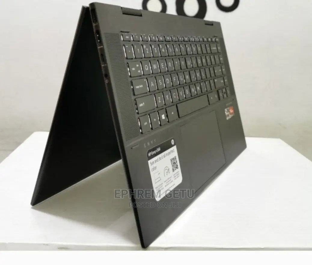 New Laptop HP Envy X360 16GB AMD Ryzen 7 SSD 512GB
