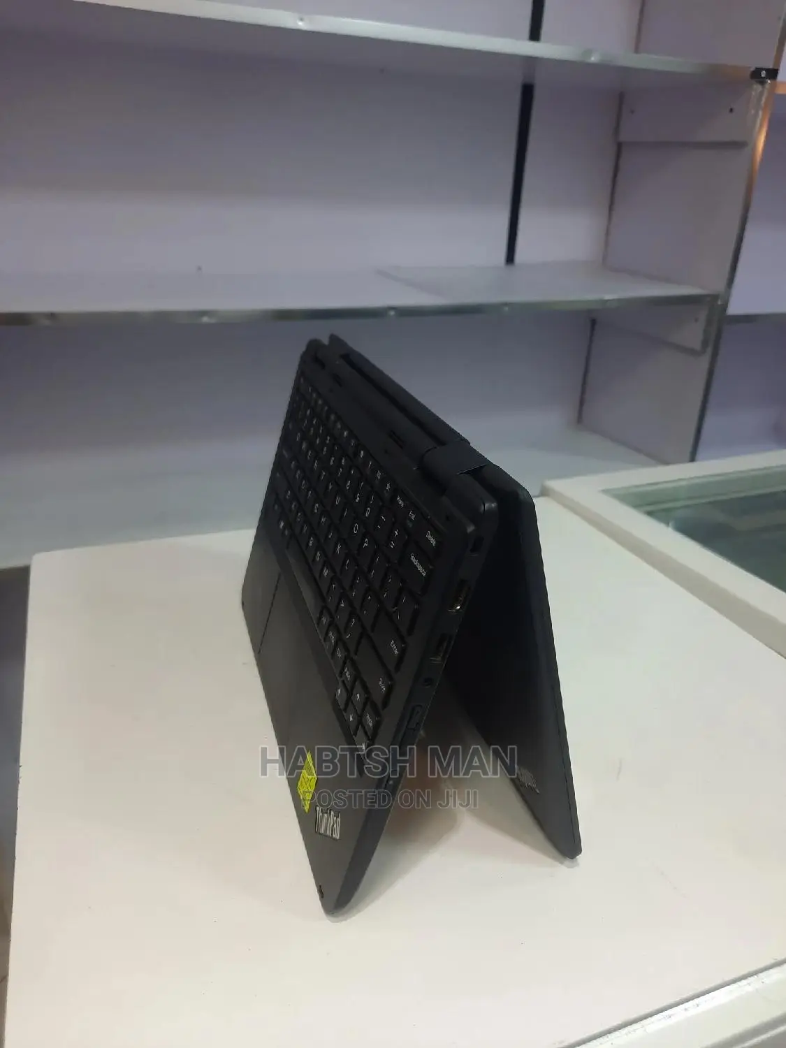 New Laptop Lenovo Yoga 11e 4GB Intel Core 2 Quad SSD 128GB