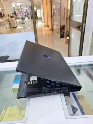 New Laptop HP Omen 15 16GB Intel Core I7 SSD 1T