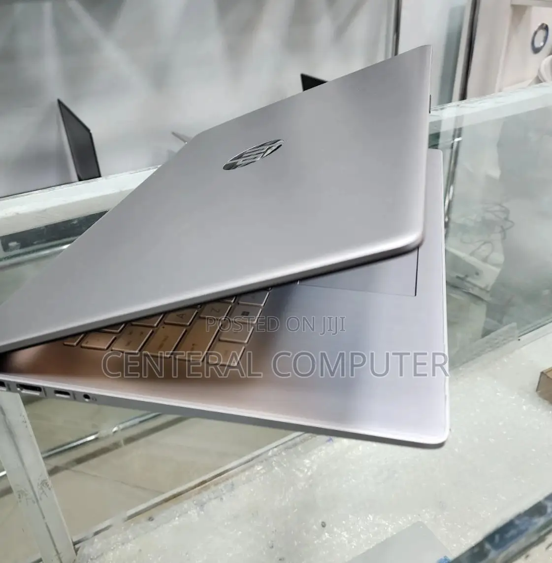 New Laptop HP Stream Notebook 8GB Intel Core I7 SSD 512GB