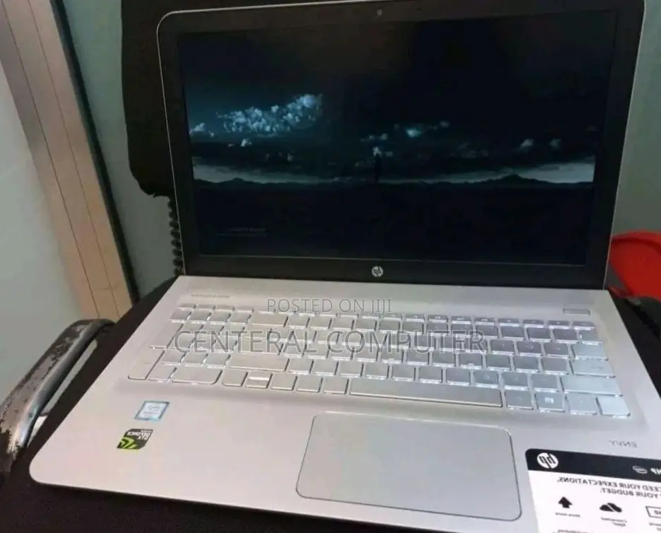 New Laptop HP 16GB Intel Core I5 SSD 512GB