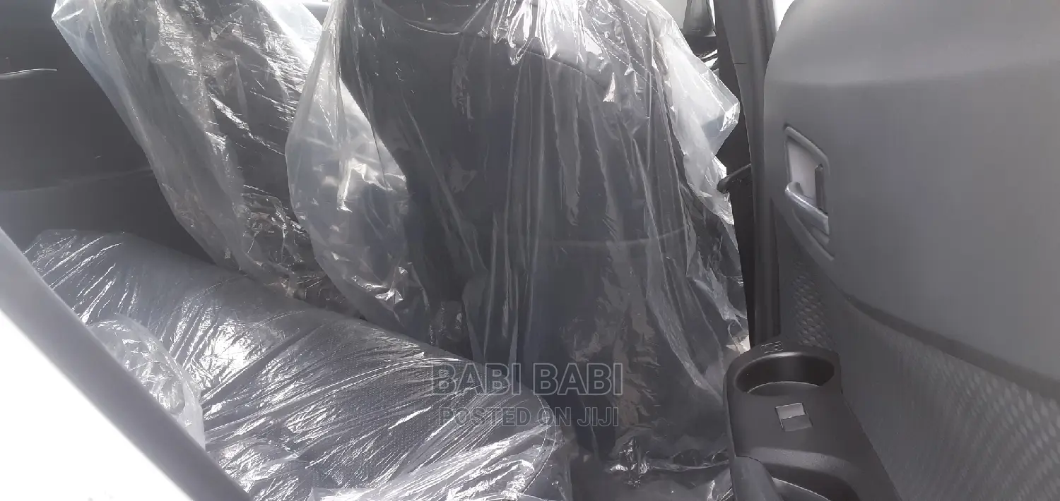 New Toyota C-HR 2023 White