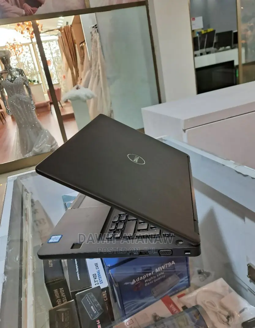 New Laptop 8GB Intel Core I5 HDD 256GB