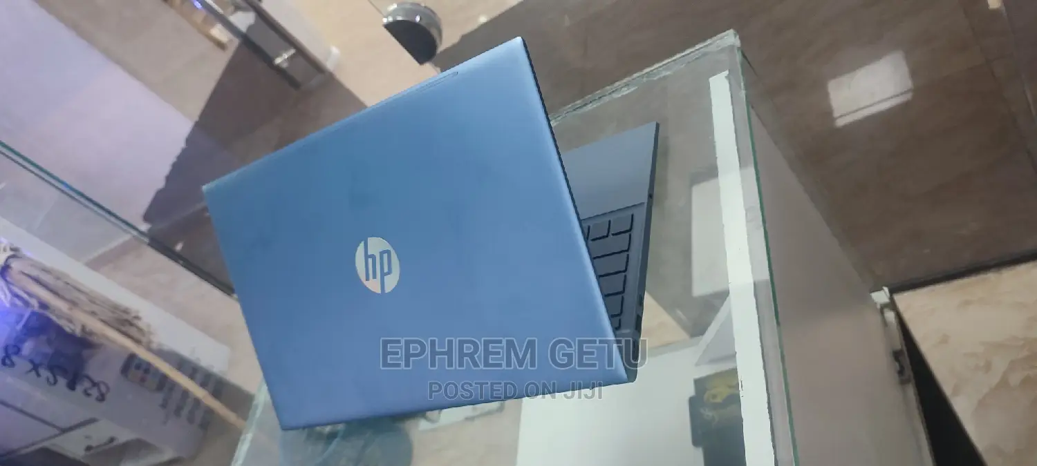 New Laptop HP Pavilion 15 8GB Intel Core I5 SSD 512GB