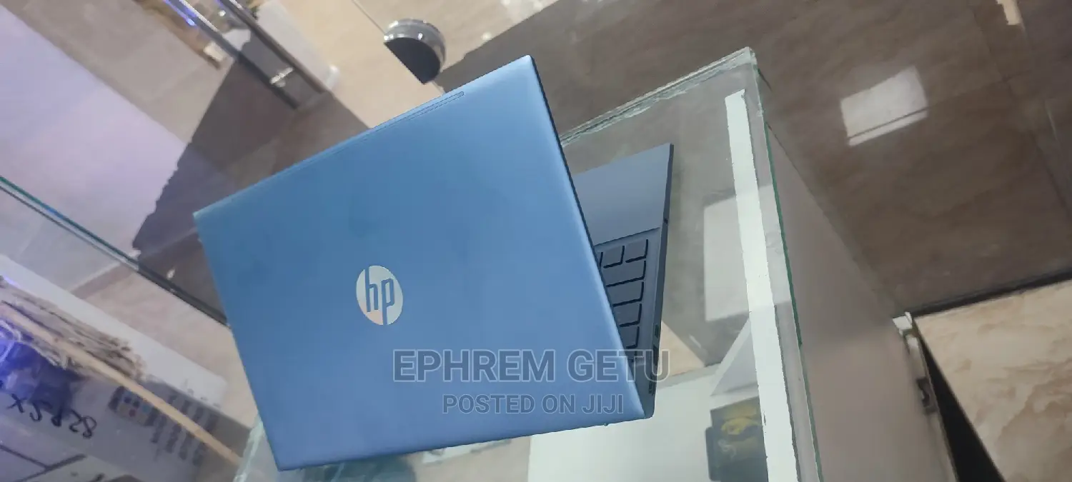New Laptop HP Pavilion 15 8GB Intel Core I5 SSD 512GB
