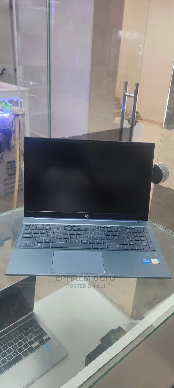 New Laptop HP Pavilion 15 8GB Intel Core I5 SSD 512GB