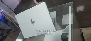 New Laptop HP Envy X360 8GB Intel Core I7 SSD 512GB