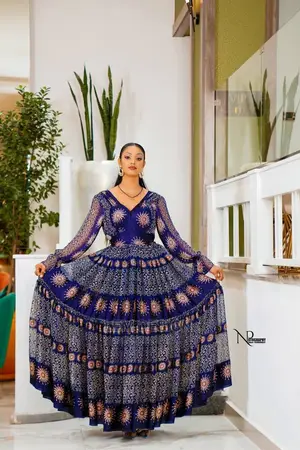 Photo - አዳዲስ ቀሚሶችን
በተመጣጣኝ ዋጋ ይዘዙ ! 