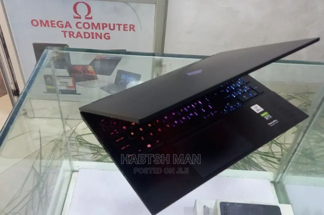 New Laptop HP Omen 15 16GB Intel Core i7 SSD 1T