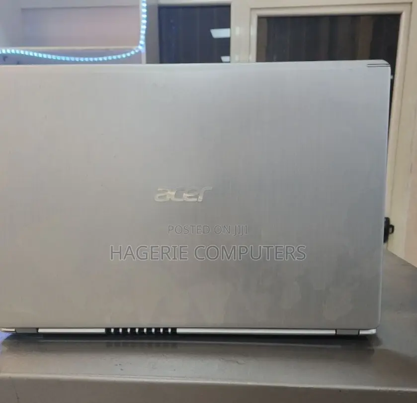 New Laptop Acer Aspire 1 8GB AMD Ryzen 3 SSD 128GB