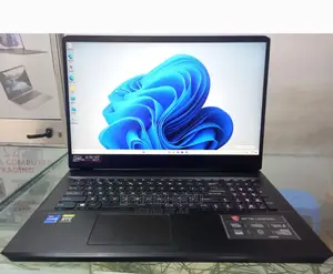 New Laptop MSI GP75 Leopard 16GB Intel Core I7 SSD 1T
