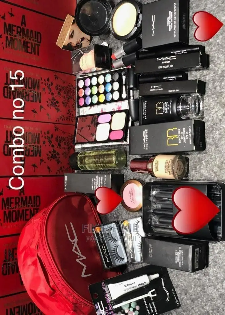 MAC 15pieces Combo Makeup