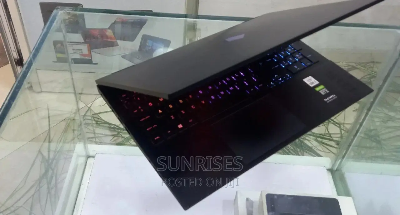 New Laptop HP Omen 15 16GB Intel Core I7 SSD 1T