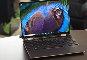 New Laptop HP Spectre 16GB Intel Core I7 SSD 1T