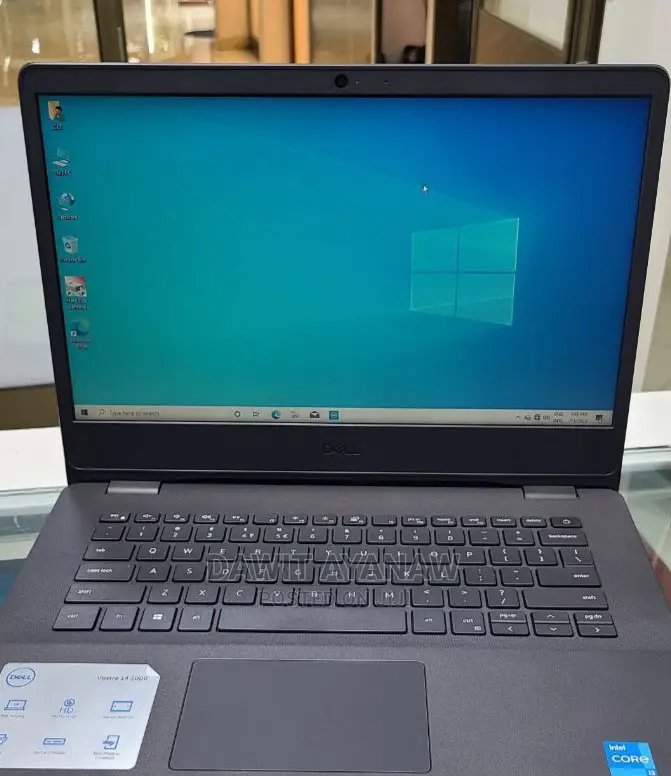 New Laptop Dell Vostro 3400 8GB Intel Core I3 HDD 1T
