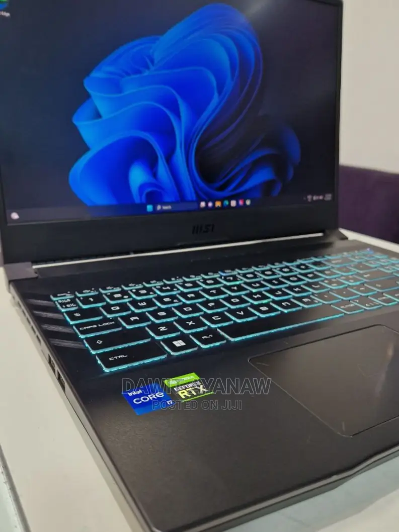 New Laptop MSI Pulse GL66 16GB Intel Core I7 SSD 1T