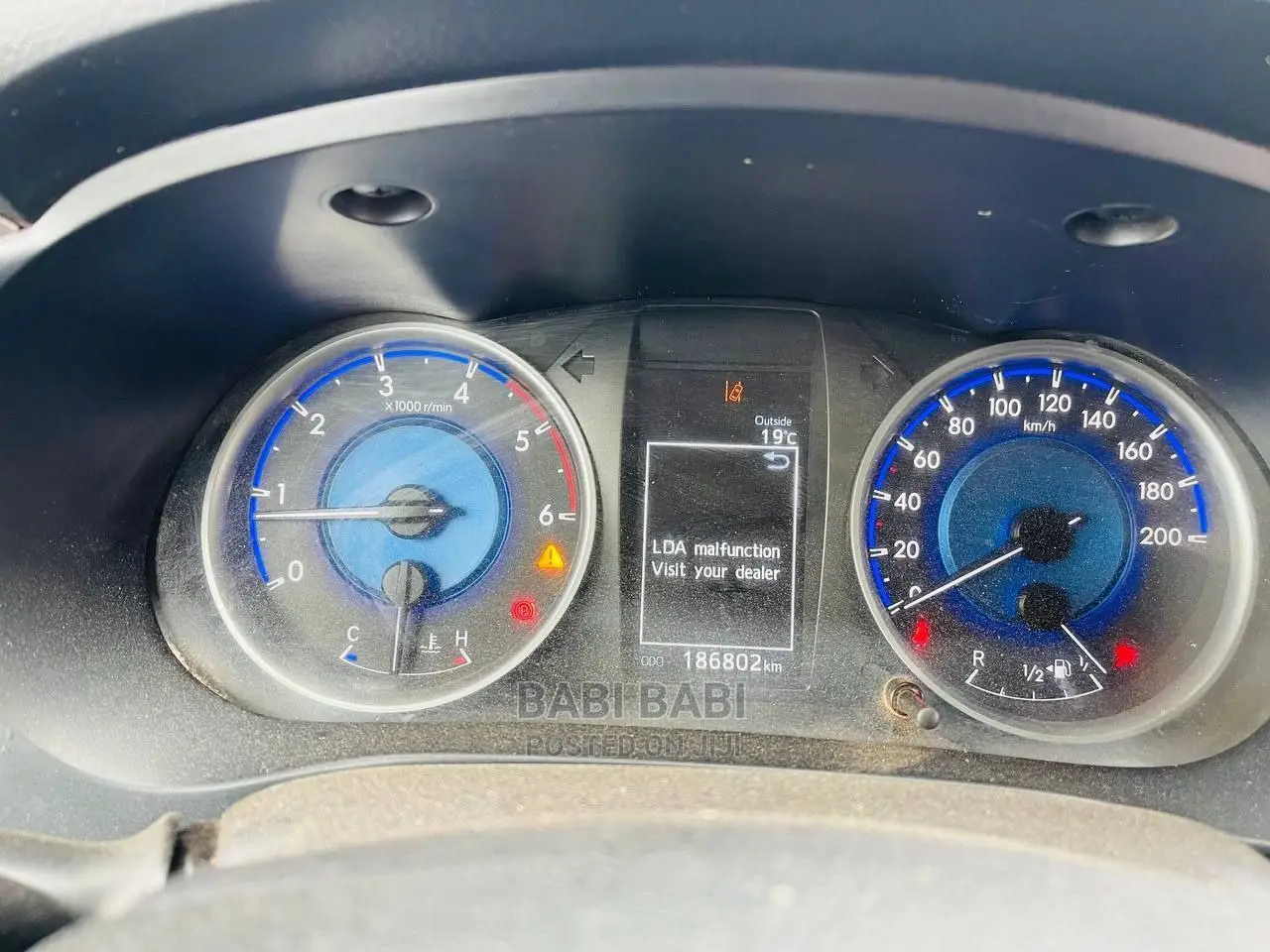 Toyota Hilux 2018 Gold