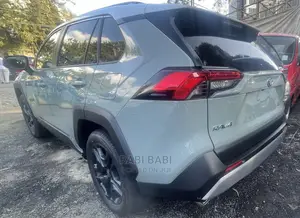 New Toyota RAV4 2023 Green