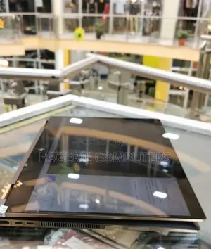 New Laptop HP Spectre X360 16GB Intel Core I7 SSD 512GB