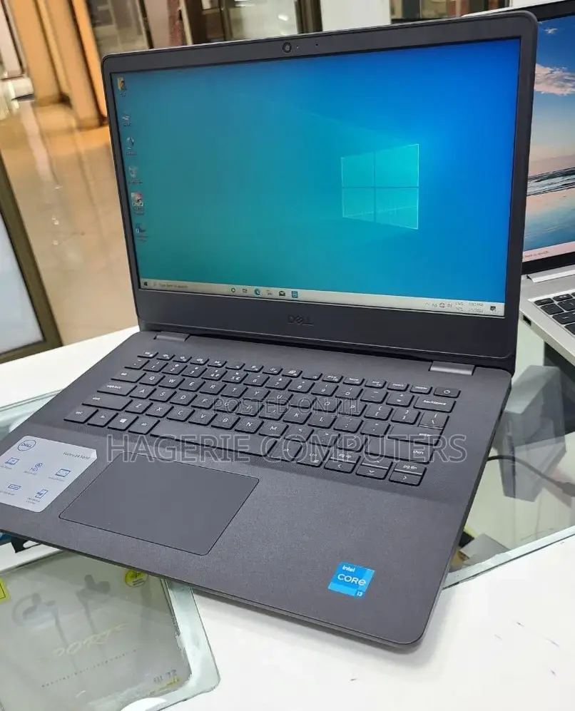 New Laptop Dell Vostro 3445 8GB Intel Core I3 HDD 1T