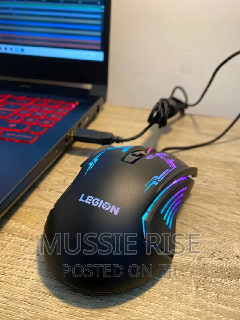 Lenovo Legion M200