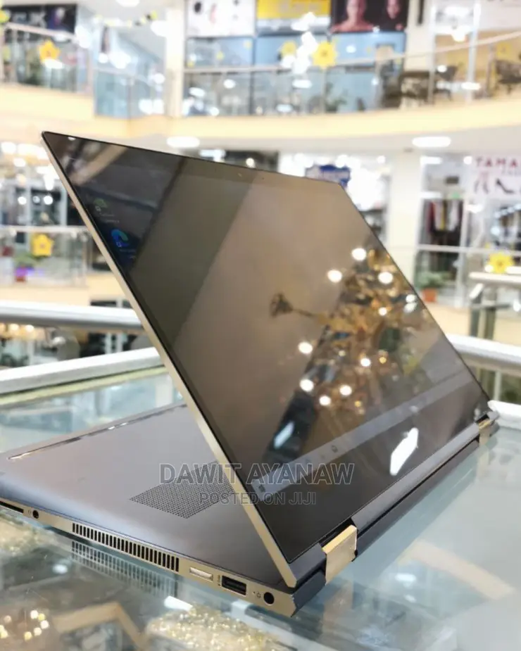 New Laptop 8GB Intel Core I7 SSD 512GB