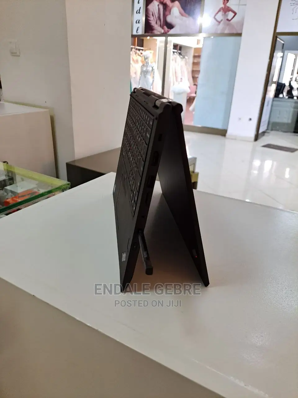 New Laptop Lenovo ThinkPad Yoga 370 8GB Intel Core I5 SSD 512GB