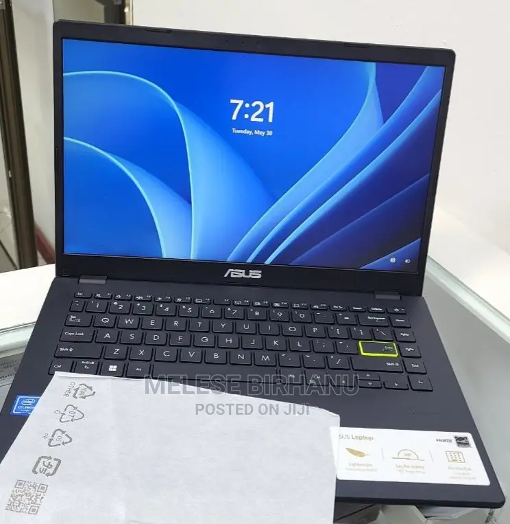 New Laptop Asus 4GB Intel Core I5 SSD 256GB