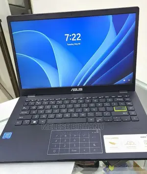 New Laptop Asus 4GB Intel Core I5 SSD 256GB