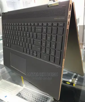 New Laptop HP Spectre X360 16GB Intel Core I7 SSD 512GB