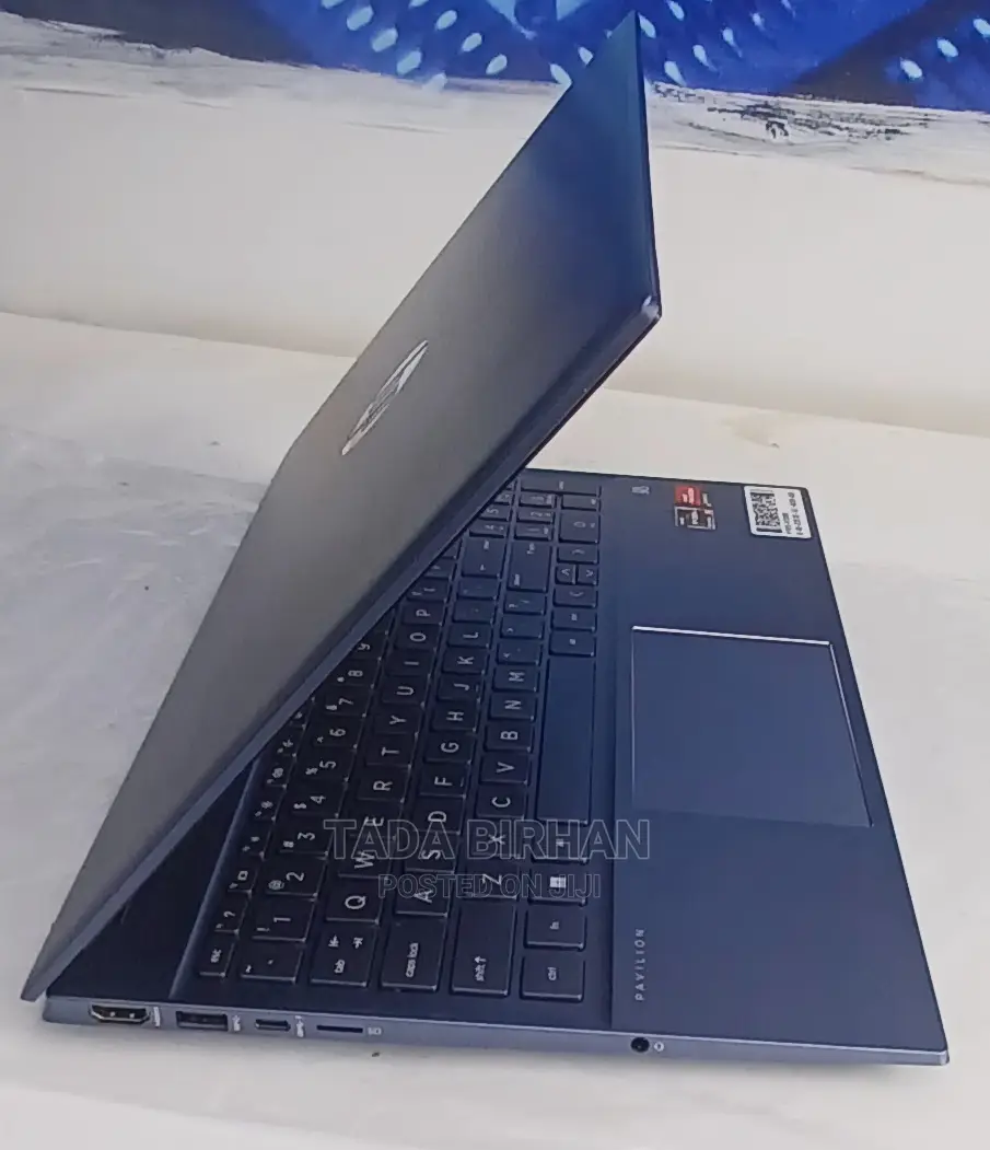 New Laptop HP Pavilion 15 8GB AMD Ryzen 5 SSD 512GB