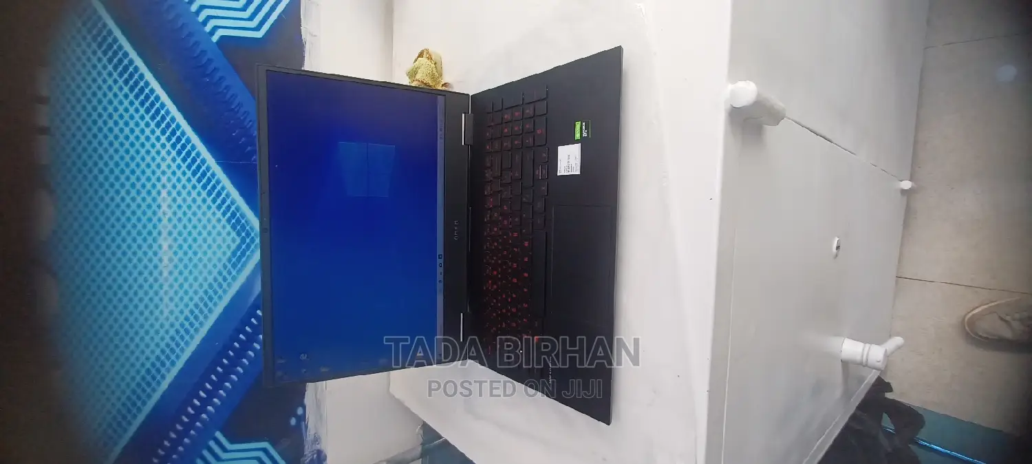 New Laptop HP Omen 15 8GB Intel Core I5 SSD 512GB