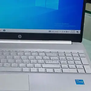 Photo - New Laptop HP 8GB Intel Core I3 SSD 512GB