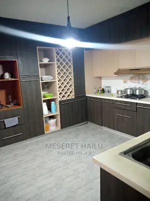 Furnished 10bdrm House in Bole Bolbula for rent