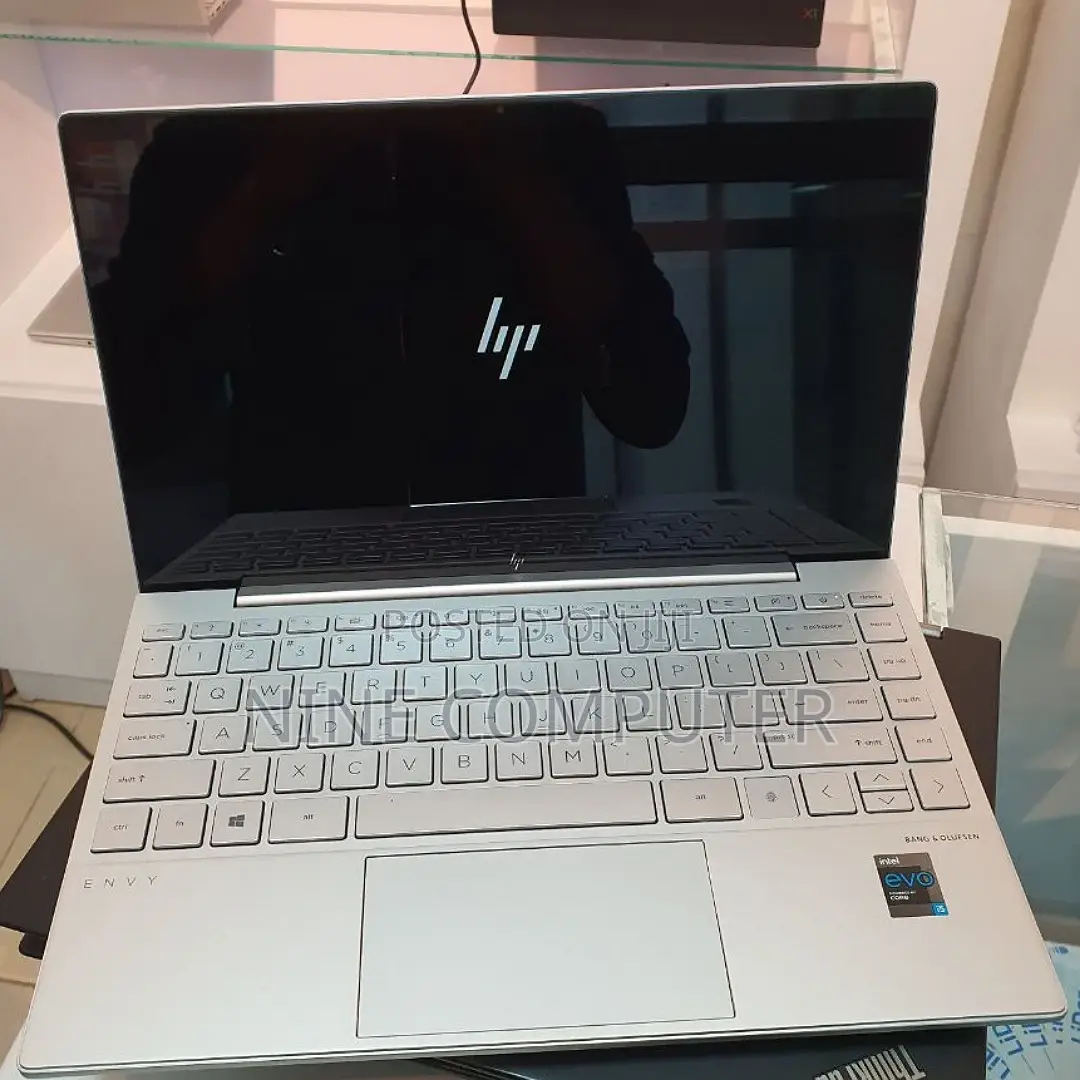 New Laptop HP Envy 14 16GB Intel Core I5 SSD 512GB