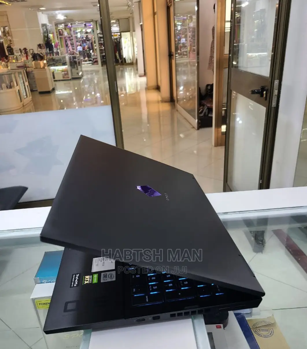 New Laptop HP Omen 15 16GB Intel Core I7 SSD 1T