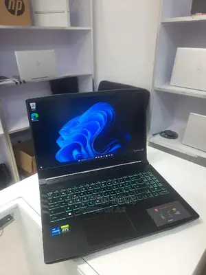 New Laptop MSI GF63 16GB Intel Core I7 SSD 1T