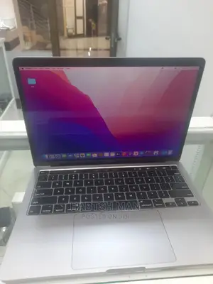 New Laptop Apple MacBook Pro 16GB Intel Core I5 SSD 1T