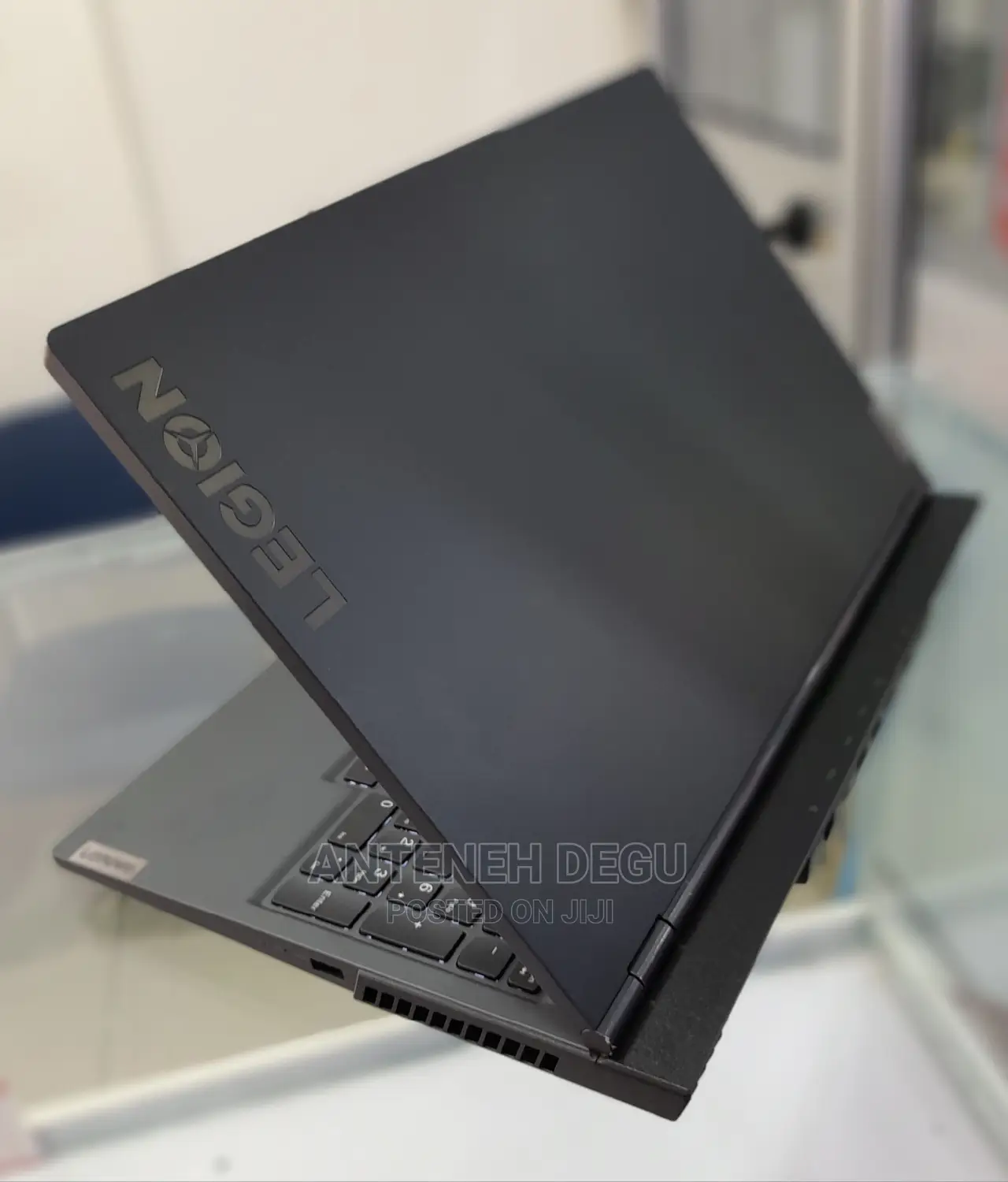 New Laptop Lenovo Legion 5 8GB AMD Ryzen 5 SSD 512GB